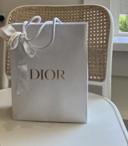 كيس ديور مع الشريطه