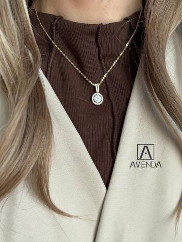 سلسال أنيق مطلي