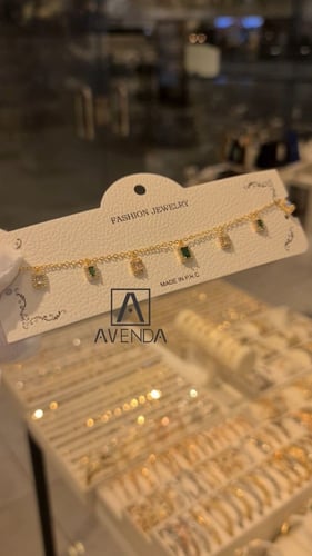 شوكر زركون ملون