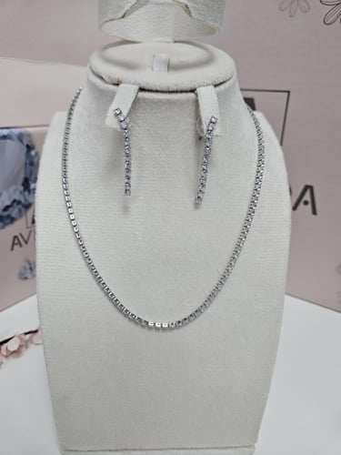 طقم تنس فضي