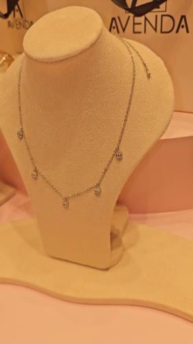 شوكر فضي انيق