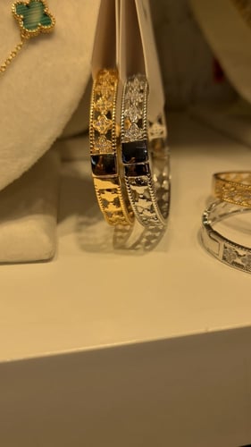 اساورالزهرة زركون