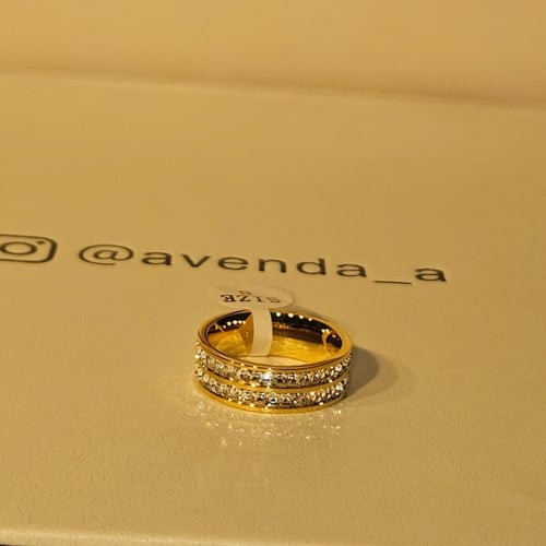 خاتم بتصميم عصري