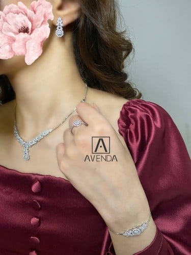 طقم مناسبة زركون