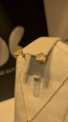 طقم زركون فاخر مطلي ذهب