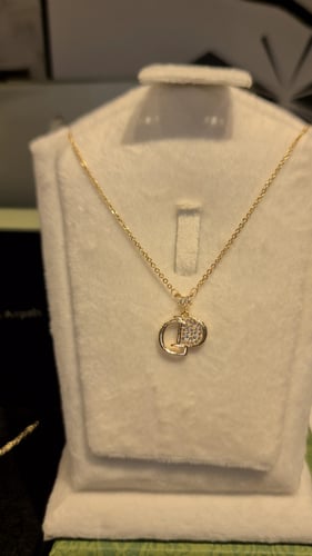 سلسال فاخر مطلي ذهب