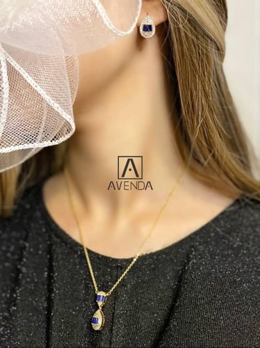 طقم زركون بتصميم الماس