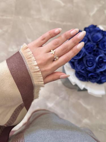 خاتم ناعم بتصميم وردة ذهبي