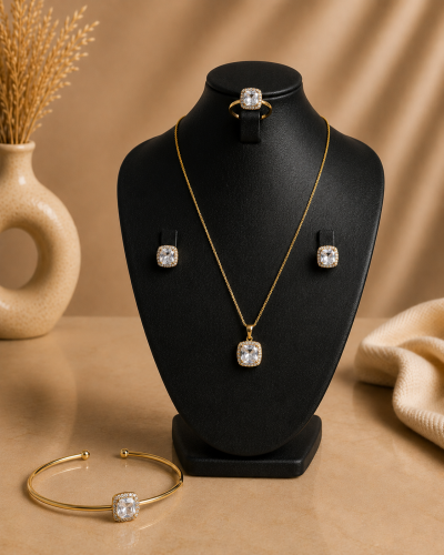 طقم اطفال مطلي ذهب