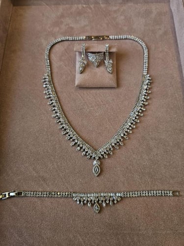 طقم مناسبات