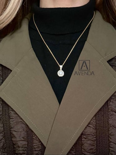 سلسال ناعم مطلي ذهب