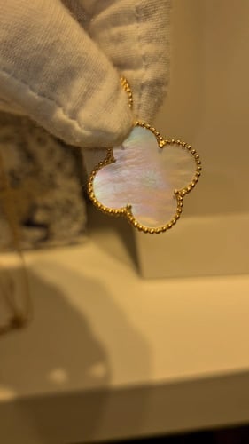 سلسال ناعم مطلي