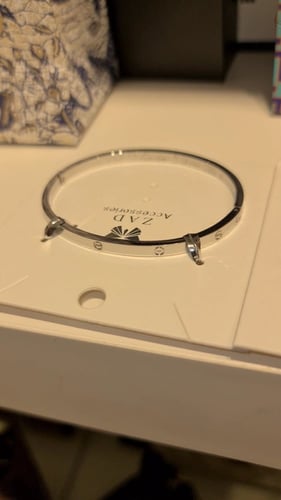 اسوره فاخرة