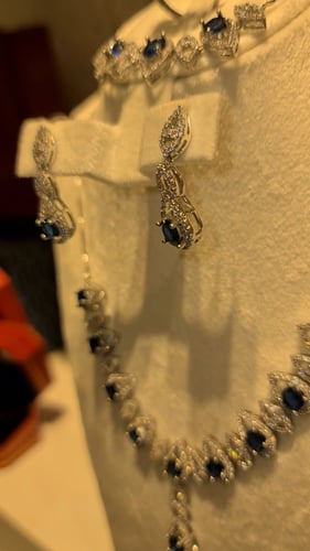 طقم زركون فاخر بلونين