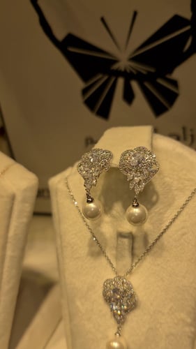 طقم زركون مطلي ذهب