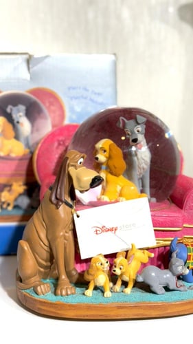 بلورة ديزني الموسيقية ڤنتج - النبيلة و الشارد