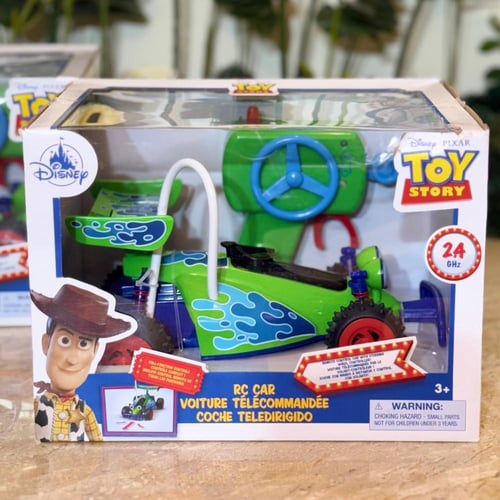 RC سيارة تحكم عن بُعد – حكاية لعبة