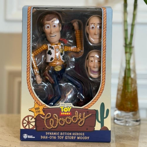 مجسم وودي الديناميكي المتحرك