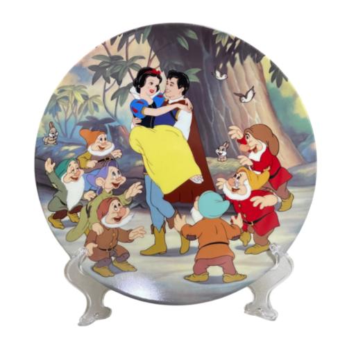 صحن فني - سنووايت