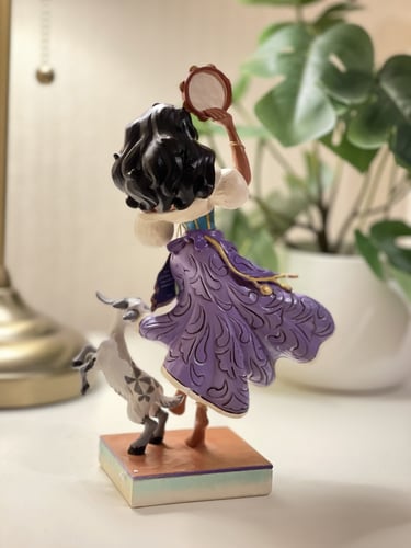 مجسم - ازميرلدا