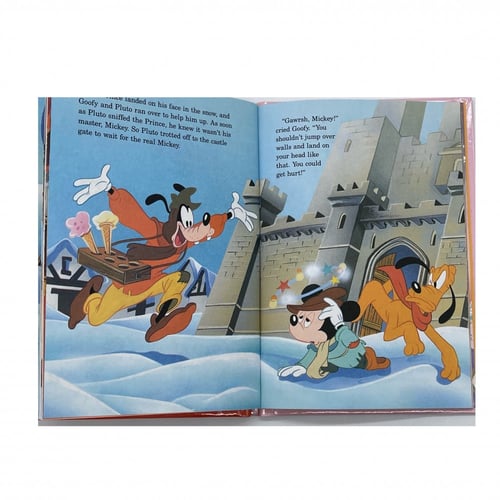 قصه مصوره - ميكي باللغة الإنجليزية