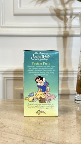 هدايا وجبات - كأس سنو وايت