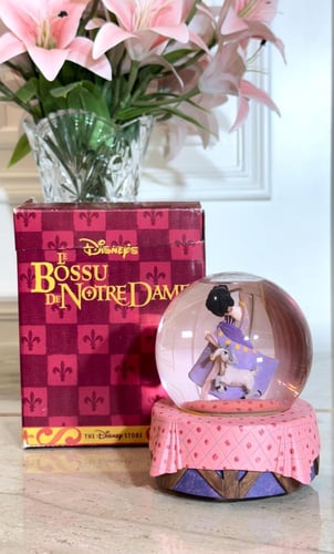 بلورة ديزني الموسيقية ڤنتج - ازميرالدا