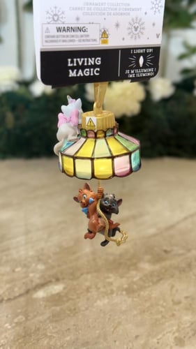 زينة ديزني ستور قطط ذوات المضيئة