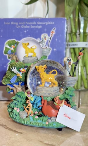 بلوره ديزني فنتج موسيقية- الأسد الملك