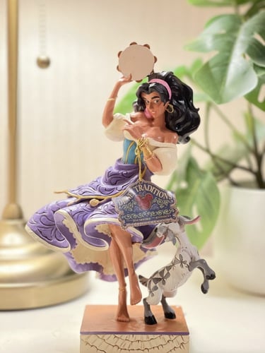 مجسم - ازميرلدا