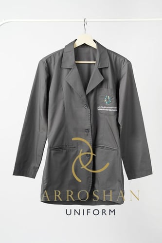 الزي الرسمي للكلية التقنية للبنات ( قطعتين ) بالطو...