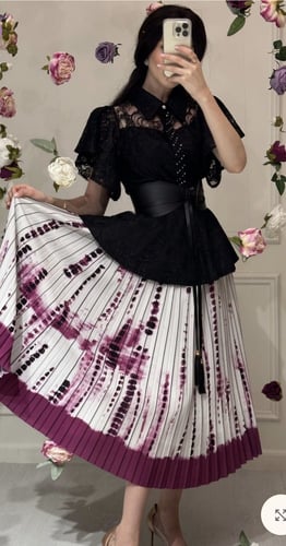 طقم تنوره وبلوزه