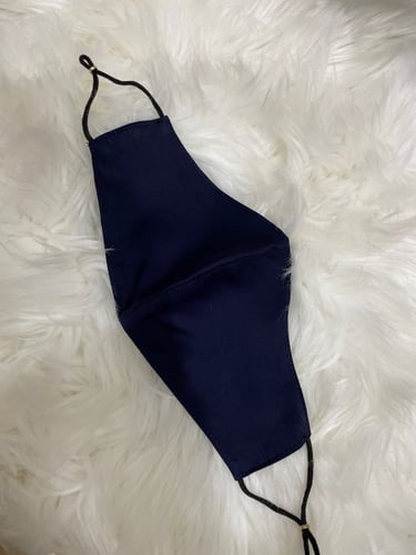 كمام حرير كحلي