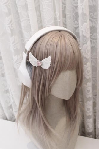 Angel wings hair clip