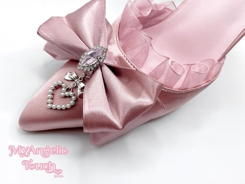 Majestic elegance heels