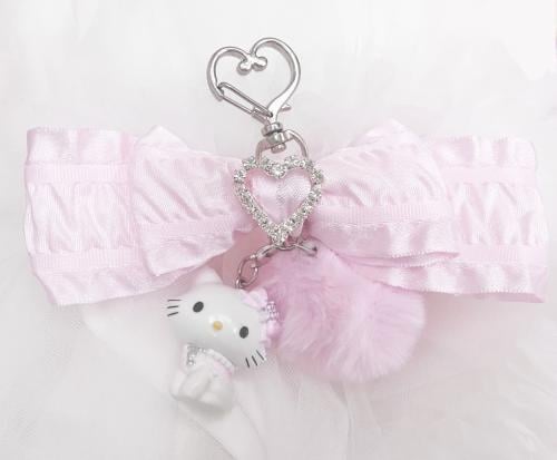 Charmmykitty pink fluff