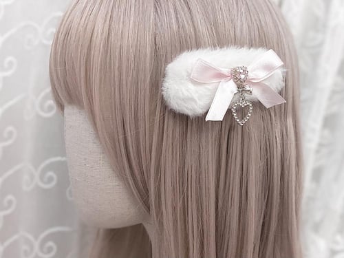 Winter angel hairclip