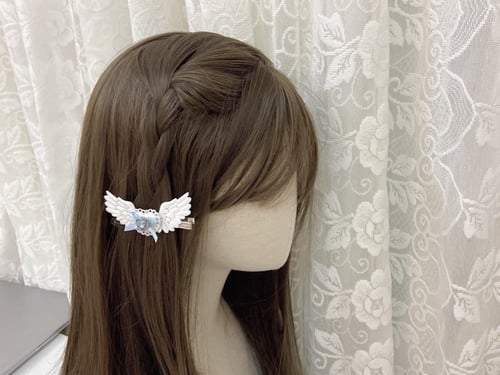 Angelic wings hair clip