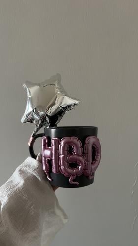 كوب بالونات بيرثداي وردي (كوب اسود)