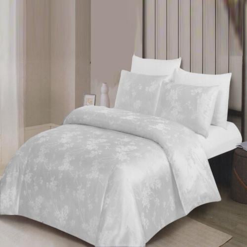 لحاف فيفرت مقاس كينج 260×240 سم باللون الفضي فاخر