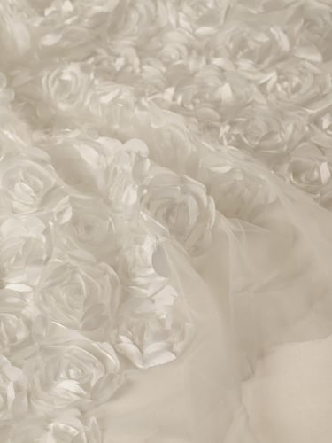 تل بقصات التفتة البارز