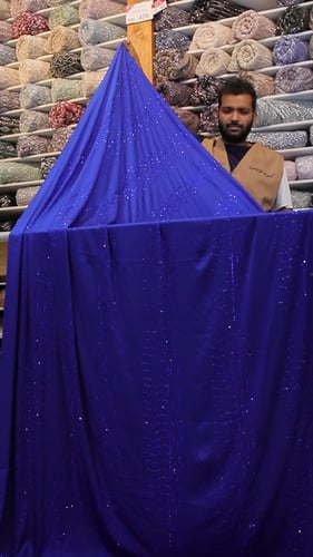 قطعه حرير مشغول بالكرستال ( لون ازرق ملكي )