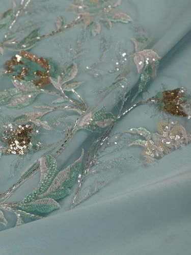 تل مطرز مشغو شك بالخرز والترتر