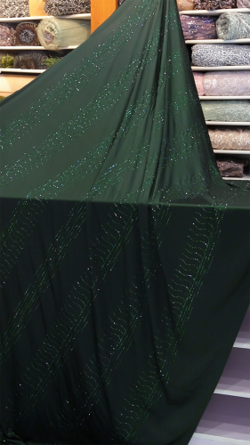 قطعه حرير مشغول بالكرستال ( لون اخضر )