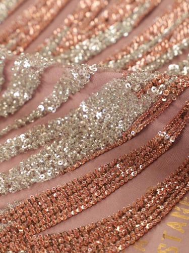 تل مطرز مشغو شك بالخرز والترتر