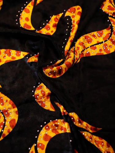 مخمل على سترتش مشغول بالكرستال