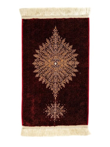 طقم ثلاث شراشف صلاة مربعه ( عنابي ) مع سجاد