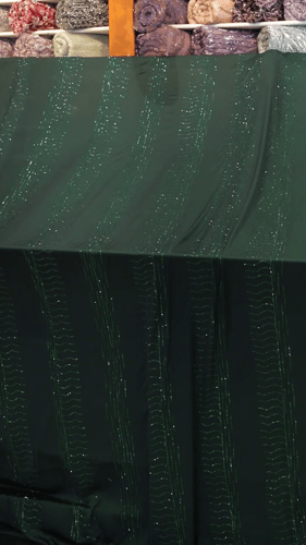 قطعه حرير مشغول بالكرستال ( لون اخضر )
