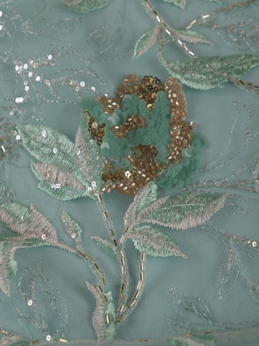 تل مطرز مشغو شك بالخرز والترتر