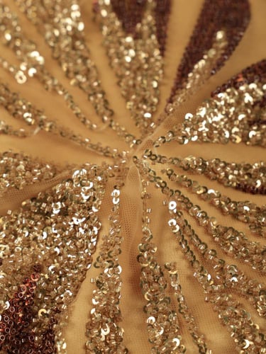 تل مطرز مشغو شك بالخرز والترتر